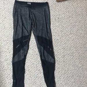 athletic mesh leggings